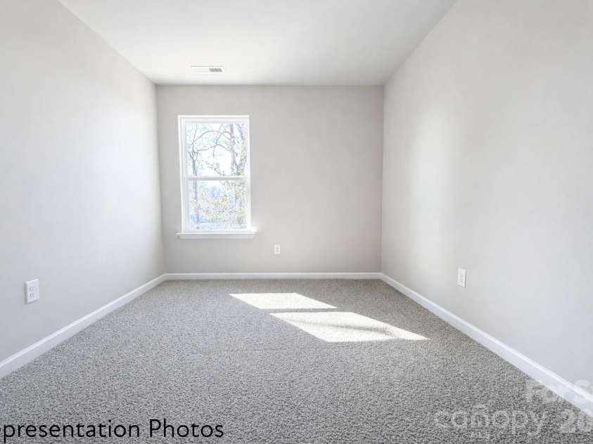 5953 Wallace Avenue, Charlotte, NC 28212.  MLS# CAR4334570, YatesRealty ID 16773. 