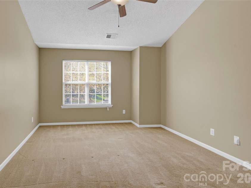 8772 Robinson Forest Drive, Charlotte, NC 28277.  MLS# CAR4389286, YatesRealty ID 16774. Bedroom 3