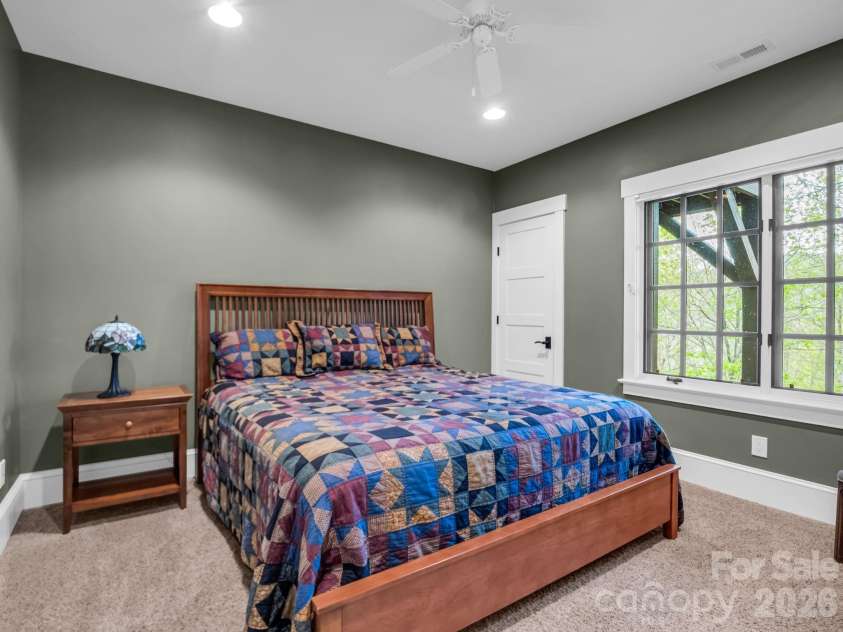 29 Crockett Ridge Road, Black Mountain, NC 28711.  MLS# CAR4361501, YatesRealty ID 16775. 