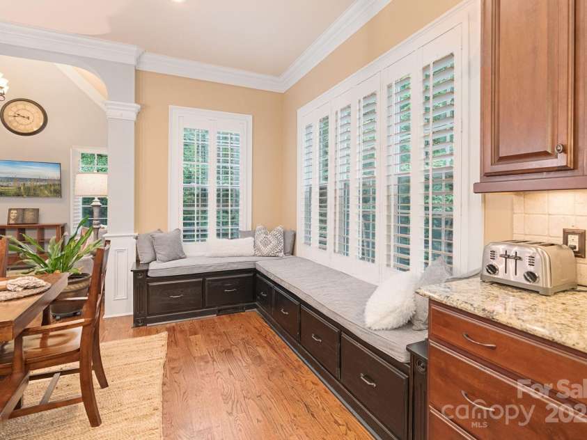 4877 River Hills Drive, Denver, NC 28037.  MLS# CAR4254498, YatesRealty ID 16775. 