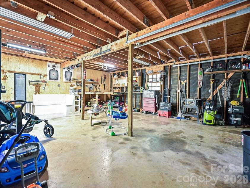 4409 Ivanhoe Place, Charlotte, NC 28205.  MLS# CAR4372127, YatesRealty ID 16778. Workshop garage with electricity