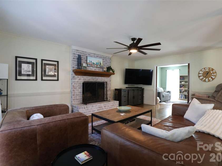 8810 Scarsdale Drive, Mint Hill, NC 28227.  MLS# CAR4368558, YatesRealty ID 16779. 