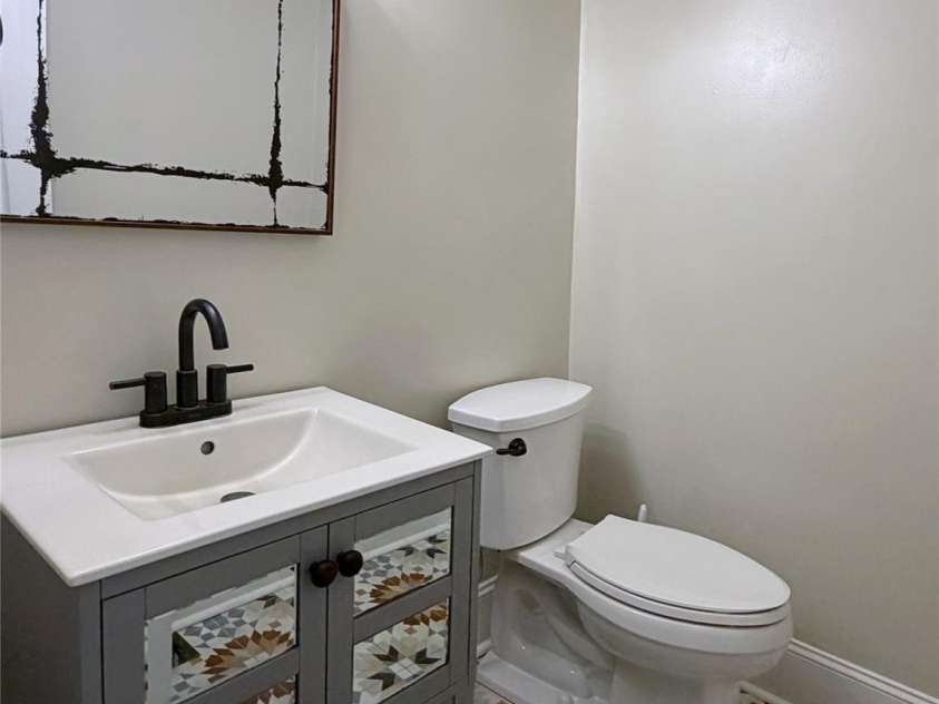 8810 Scarsdale Drive, Mint Hill, NC 28227.  MLS# CAR4368558, YatesRealty ID 16779. 