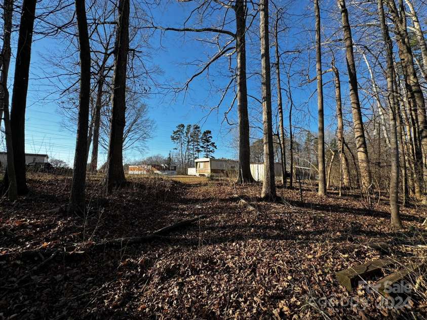 4650, 4654 & 4600 Bright Road, Charlotte, NC 28214.  MLS# CAR4125475, YatesRealty ID 1678. 