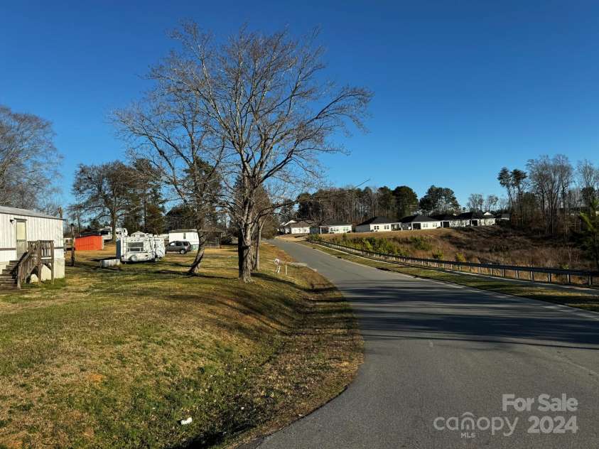 4650, 4654 & 4600 Bright Road, Charlotte, NC 28214.  MLS# CAR4125475, YatesRealty ID 1678. 