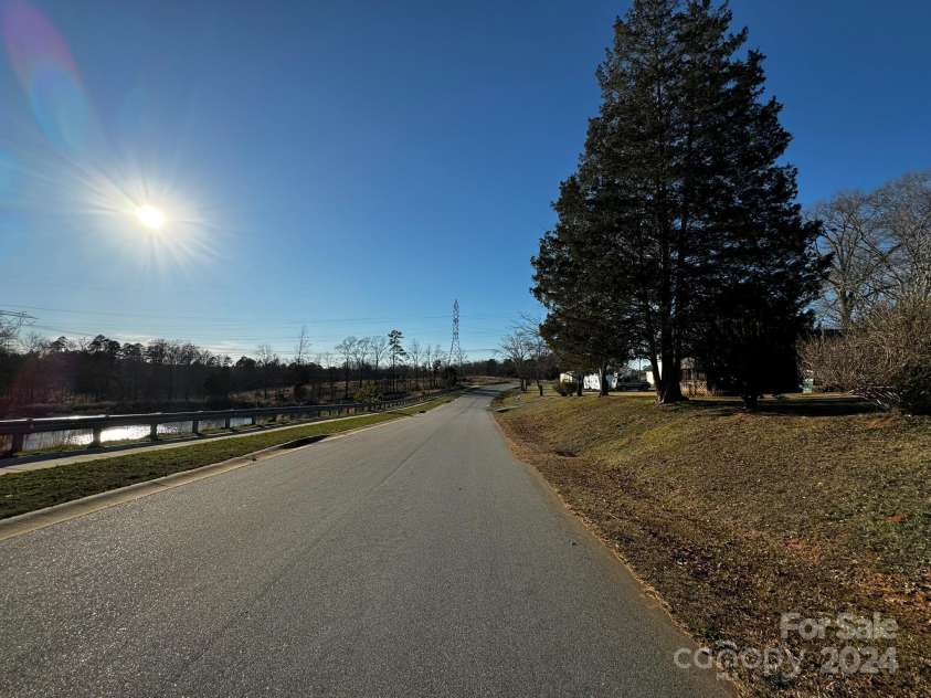 4650, 4654 & 4600 Bright Road, Charlotte, NC 28214.  MLS# CAR4125475, YatesRealty ID 1678. 