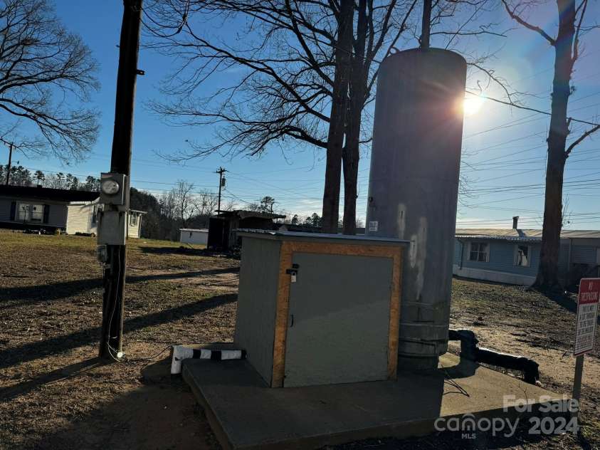 4650, 4654 & 4600 Bright Road, Charlotte, NC 28214.  MLS# CAR4125475, YatesRealty ID 1678. One of 3 Wells