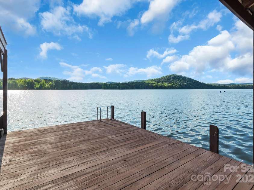 204 Ridge Drive, Troy, NC 27371.  MLS# CAR4258145, YatesRealty ID 16780. 