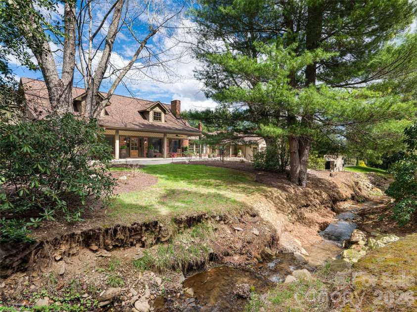 356 Curtis Creek Road, Candler, NC 28715.  MLS# CAR4365516, YatesRealty ID 16780. 