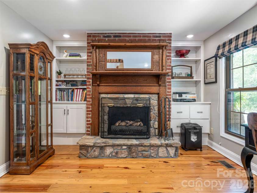 356 Curtis Creek Road, Candler, NC 28715.  MLS# CAR4365516, YatesRealty ID 16780. 