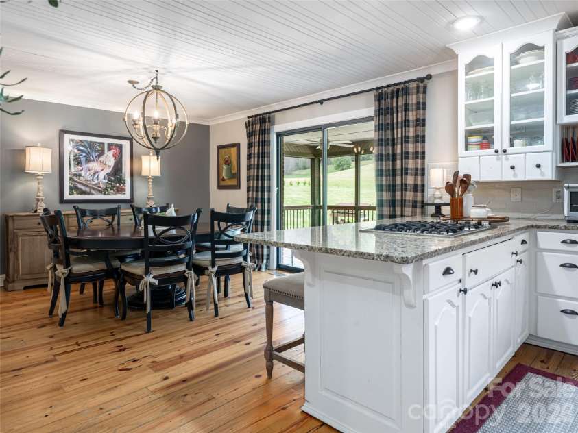 356 Curtis Creek Road, Candler, NC 28715.  MLS# CAR4365516, YatesRealty ID 16780. 