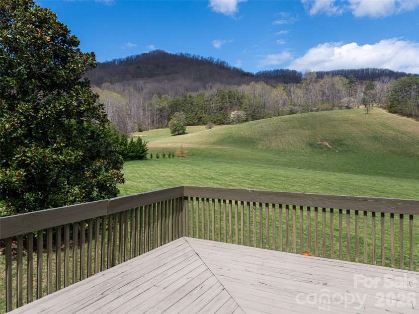 356 Curtis Creek Road, Candler, NC 28715.  MLS# CAR4365516, YatesRealty ID 16780. 