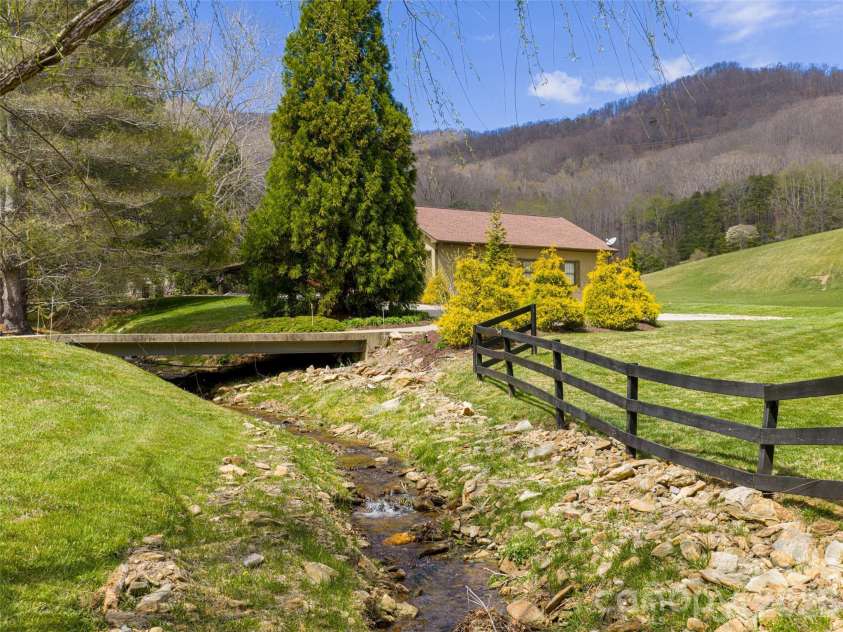 356 Curtis Creek Road, Candler, NC 28715.  MLS# CAR4365516, YatesRealty ID 16780. 