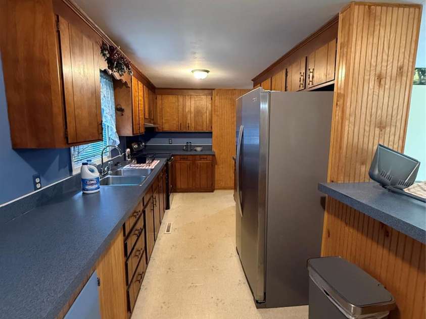 535 Plato Lee Road, Shelby, NC 28150.  MLS# CAR4369128, YatesRealty ID 16781. Kitchen