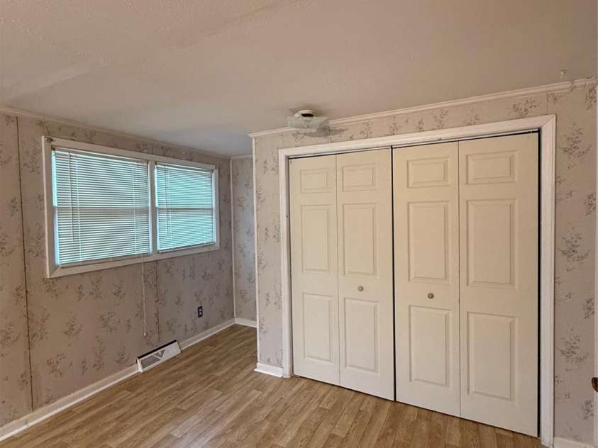 535 Plato Lee Road, Shelby, NC 28150.  MLS# CAR4369128, YatesRealty ID 16781. Primary bedroom