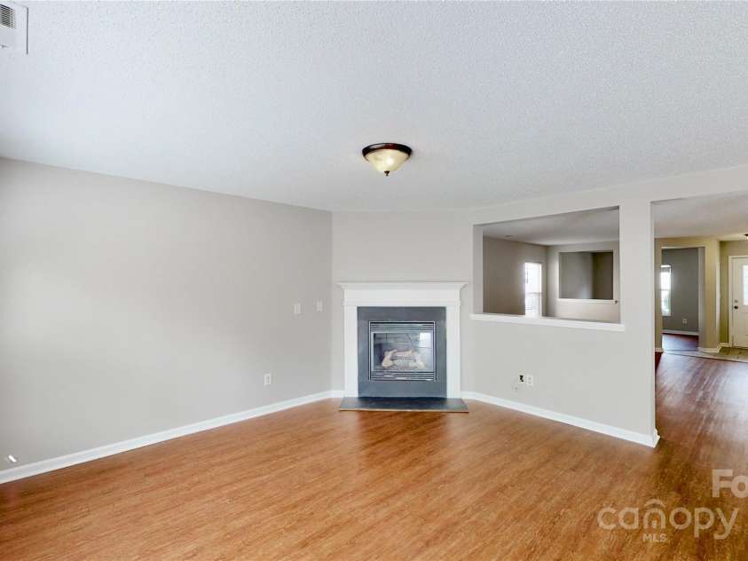 8139 Deodora Cedar Lane, Charlotte, NC 28215.  MLS# CAR4264926, YatesRealty ID 16781. 