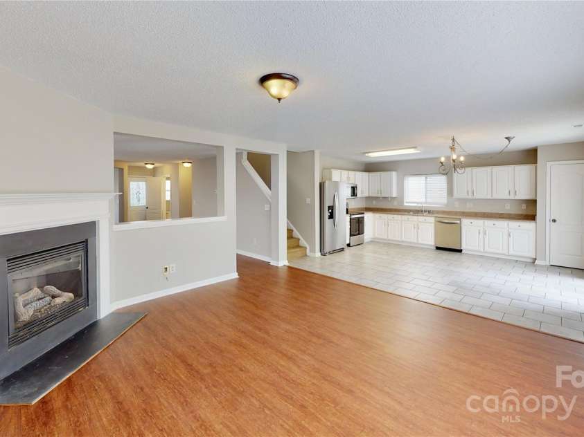 8139 Deodora Cedar Lane, Charlotte, NC 28215.  MLS# CAR4264926, YatesRealty ID 16781. 