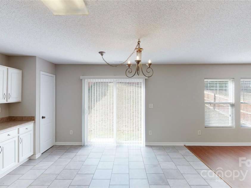 8139 Deodora Cedar Lane, Charlotte, NC 28215.  MLS# CAR4264926, YatesRealty ID 16781. 