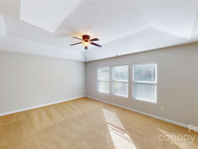 8139 Deodora Cedar Lane, Charlotte, NC 28215.  MLS# CAR4264926, YatesRealty ID 16781. 