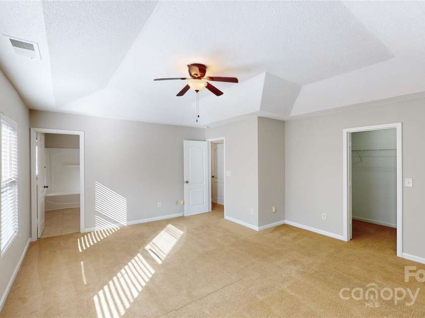 8139 Deodora Cedar Lane, Charlotte, NC 28215.  MLS# CAR4264926, YatesRealty ID 16781. 