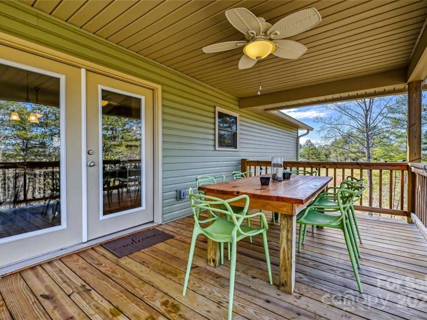 11 Ridge Brook Drive, Weaverville, NC 28787.  MLS# CAR4292818, YatesRealty ID 16784. 