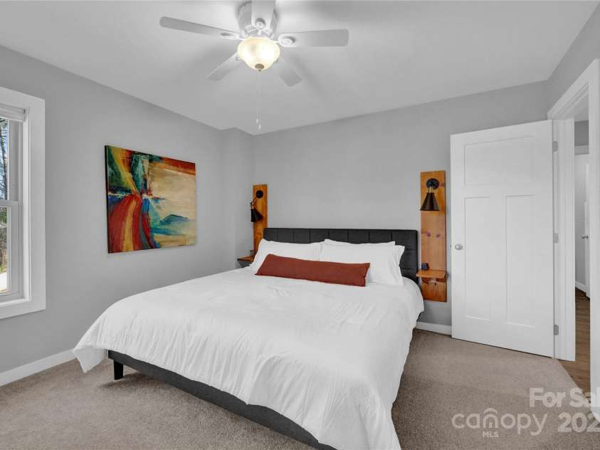 11 Ridge Brook Drive, Weaverville, NC 28787.  MLS# CAR4292818, YatesRealty ID 16784. 