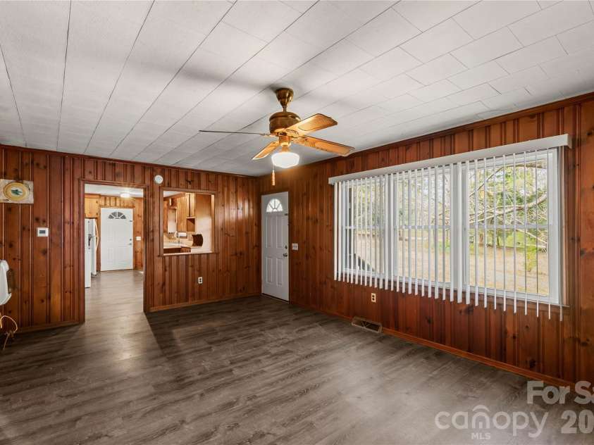 1724 Old Camden Monroe Highway, Lancaster, SC 29720.  MLS# CAR4360717, YatesRealty ID 16784. 