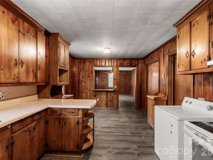 1724 Old Camden Monroe Highway, Lancaster, SC 29720.  MLS# CAR4360717, YatesRealty ID 16784. 