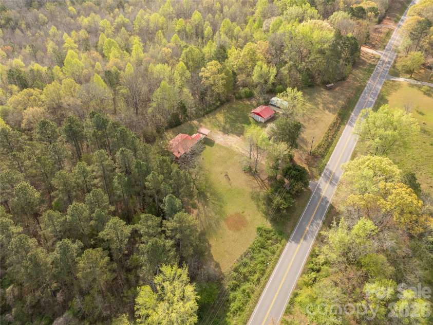 1724 Old Camden Monroe Highway, Lancaster, SC 29720.  MLS# CAR4360717, YatesRealty ID 16784. 