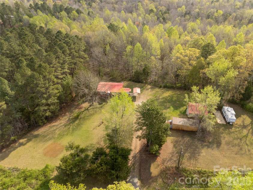 1724 Old Camden Monroe Highway, Lancaster, SC 29720.  MLS# CAR4360717, YatesRealty ID 16784. 