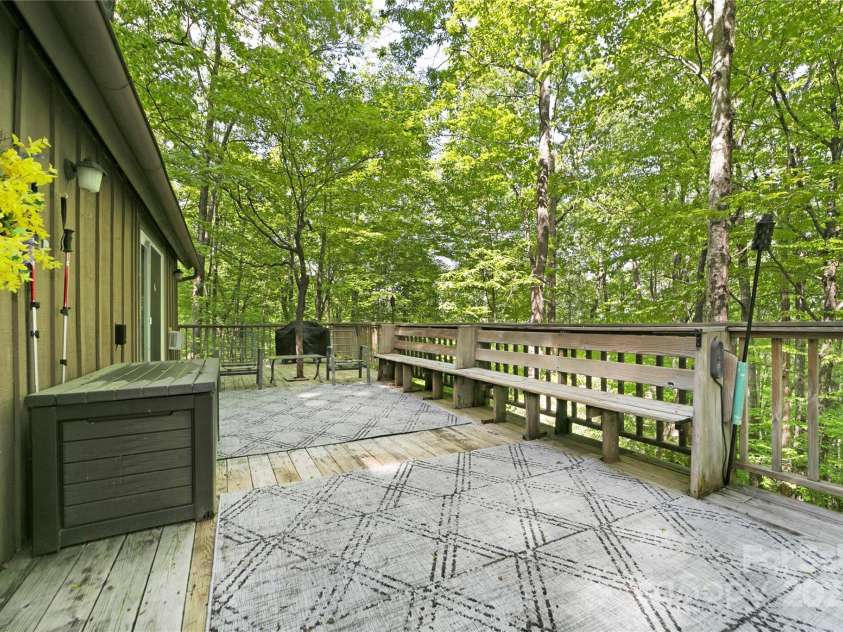 455 Cheestoonaya Way, Brevard, NC 28712.  MLS# CAR4259840, YatesRealty ID 16785. 