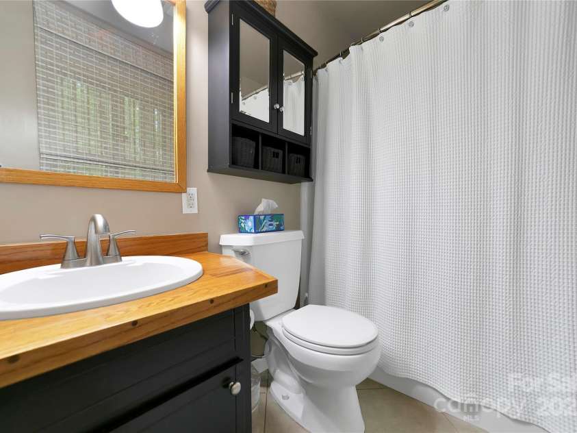 455 Cheestoonaya Way, Brevard, NC 28712.  MLS# CAR4259840, YatesRealty ID 16785. 