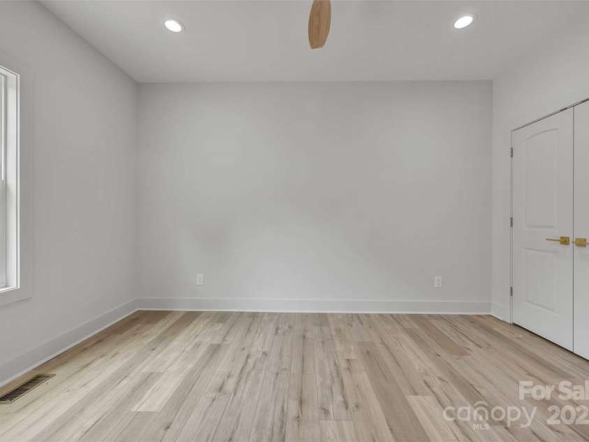 63 Cornerstone Drive, Taylorsville, NC 28681.  MLS# CAR4265503, YatesRealty ID 16787. 