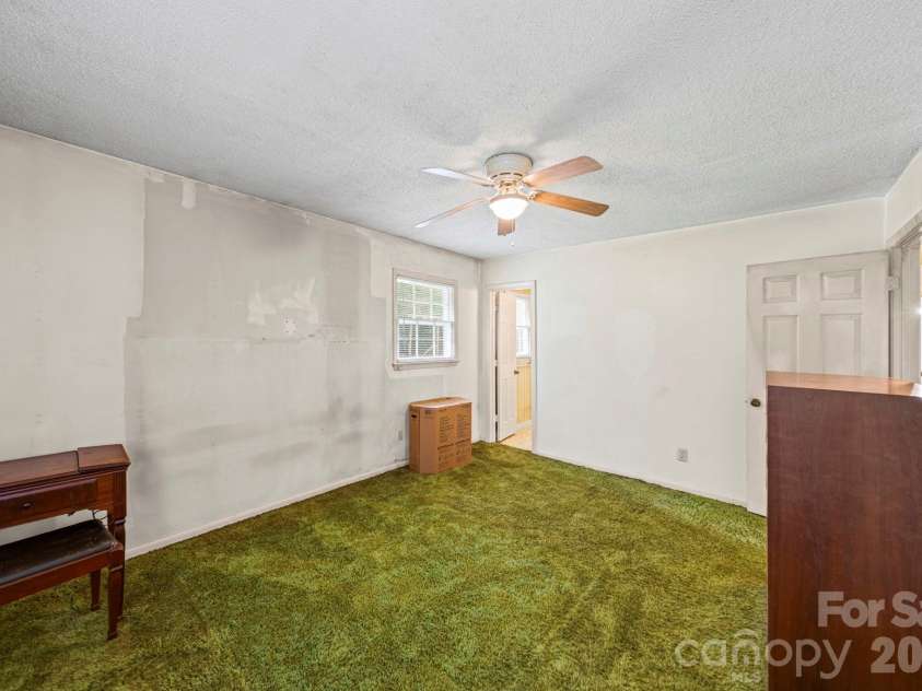4510 Springview Drive, Monroe, NC 28112.  MLS# CAR4392466, YatesRealty ID 16788. Primary Bedroom