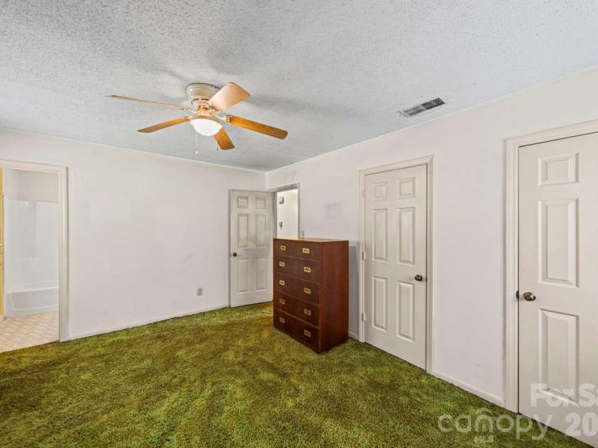 4510 Springview Drive, Monroe, NC 28112.  MLS# CAR4392466, YatesRealty ID 16788. Primary Bedroom