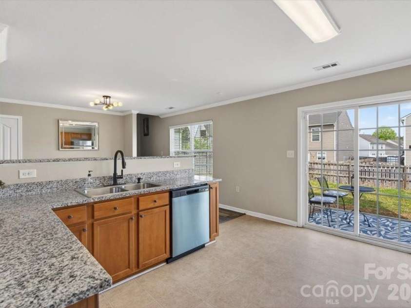 5227 Swearngan Road, Charlotte, NC 28216.  MLS# CAR4365895, YatesRealty ID 16789. 