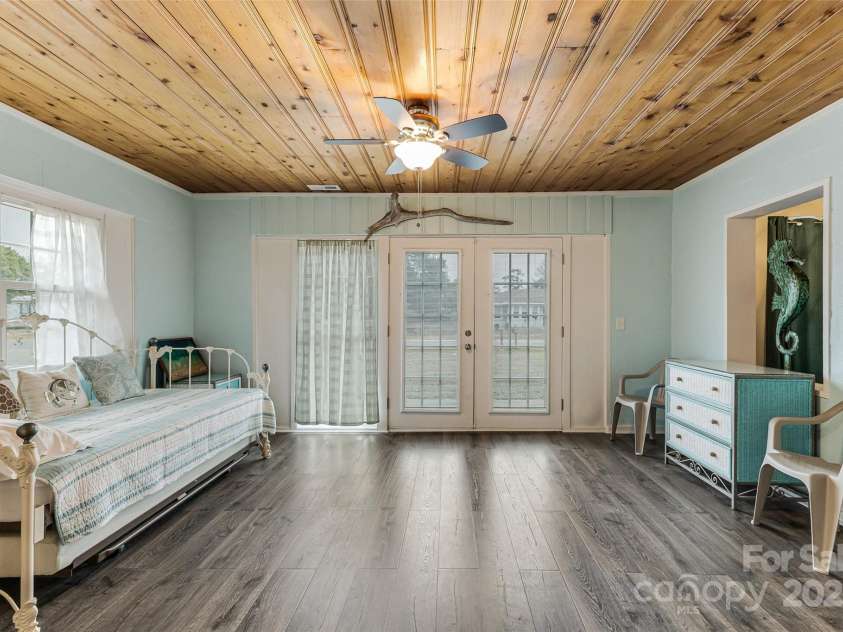 115 66th Street, Oak Island, NC 28465.  MLS# CAR4231737, YatesRealty ID 1679. 