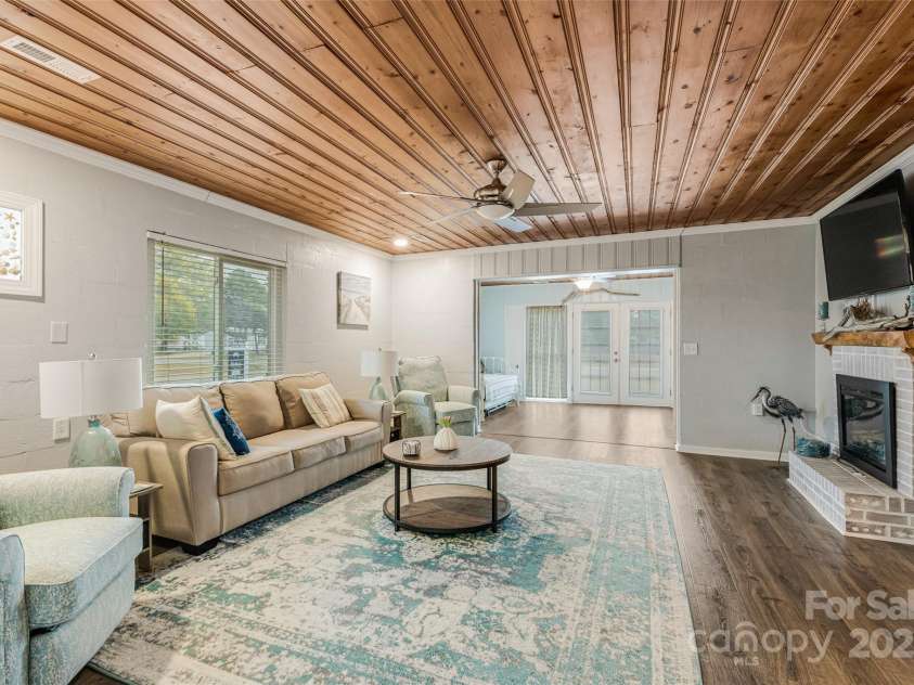 115 66th Street, Oak Island, NC 28465.  MLS# CAR4231737, YatesRealty ID 1679. 