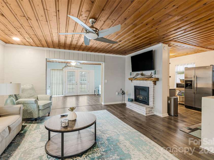 115 66th Street, Oak Island, NC 28465.  MLS# CAR4231737, YatesRealty ID 1679. 