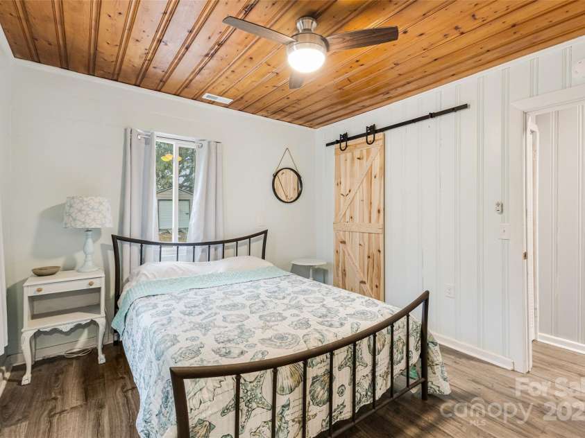 115 66th Street, Oak Island, NC 28465.  MLS# CAR4231737, YatesRealty ID 1679. 