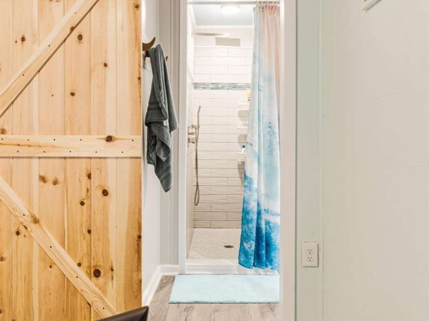 115 66th Street, Oak Island, NC 28465.  MLS# CAR4231737, YatesRealty ID 1679. 