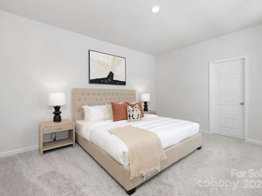 8102 Jacey Lane, Huntersville, NC 28078.  MLS# CAR4262883, YatesRealty ID 16791. 