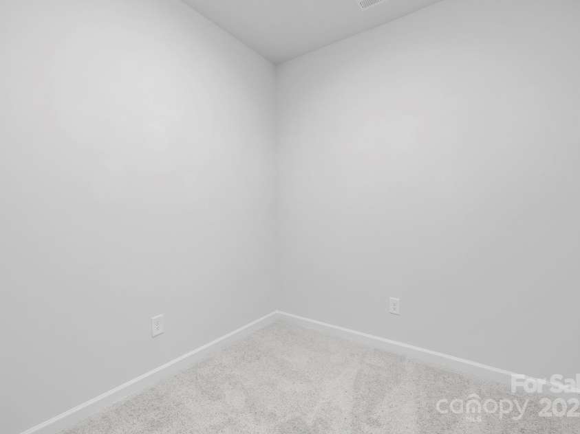 8102 Jacey Lane, Huntersville, NC 28078.  MLS# CAR4262883, YatesRealty ID 16791. 