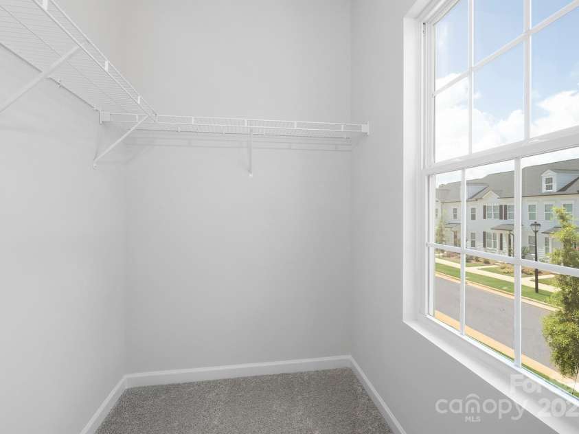 8102 Jacey Lane, Huntersville, NC 28078.  MLS# CAR4262883, YatesRealty ID 16791. 