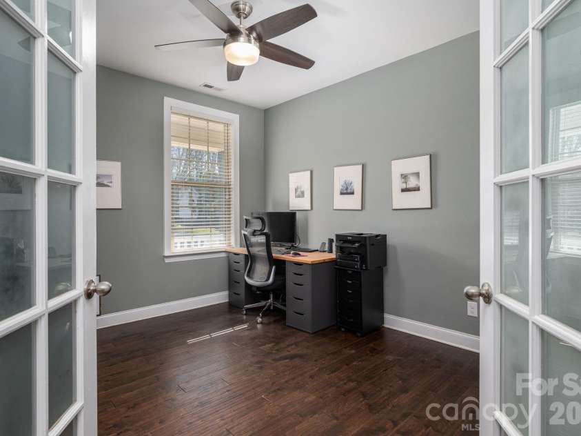 1819 Chesterfield Drive, Belmont, NC 28012.  MLS# CAR4349946, YatesRealty ID 16794. Office