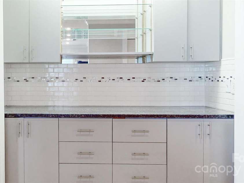 401 Lake Club Drive, Rock Hill, SC 29732.  MLS# CAR4264641, YatesRealty ID 16794. 