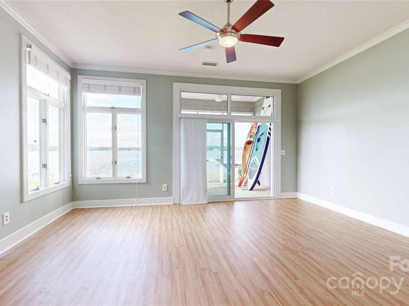 401 Lake Club Drive, Rock Hill, SC 29732.  MLS# CAR4264641, YatesRealty ID 16794. 