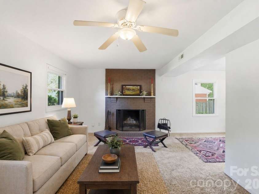5000 Glenbrier Drive, Charlotte, NC 28212.  MLS# CAR4364700, YatesRealty ID 16795. Virtually staged
