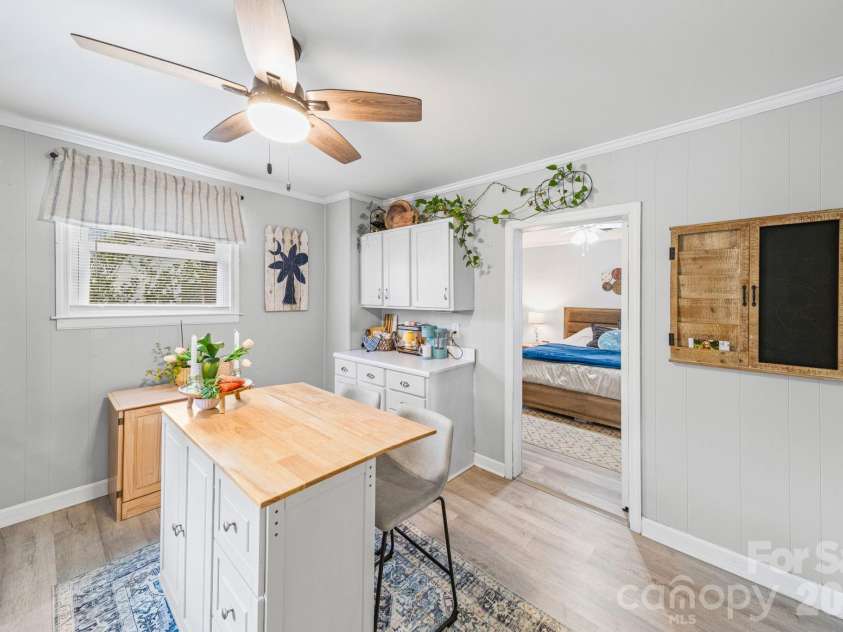 647 Still Street, Chester, SC 29706.  MLS# CAR4343695, YatesRealty ID 16798. 