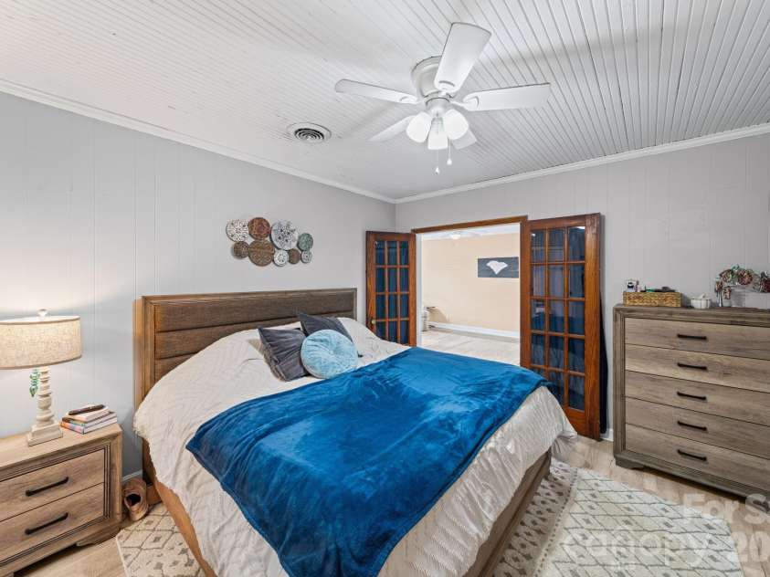 647 Still Street, Chester, SC 29706.  MLS# CAR4343695, YatesRealty ID 16798. 